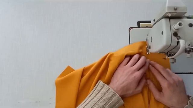 4 Clever Tricks That Will Make Sewing The Neck Much Easier