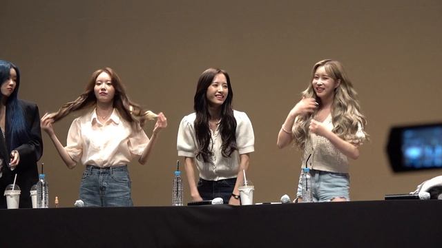 210410 WJSN 우주소녀 Eun Seo 은서 BONA 보나 Luda 루다 смотреть онлайн