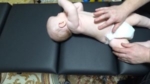 Ребенок плачет