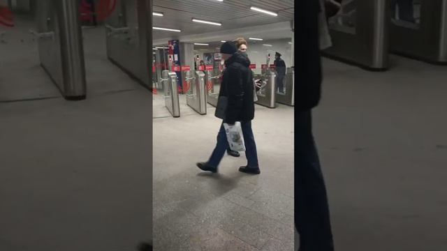 Служба контроля ММ, проверяет работу Службы безопасности. смотреть онлайн