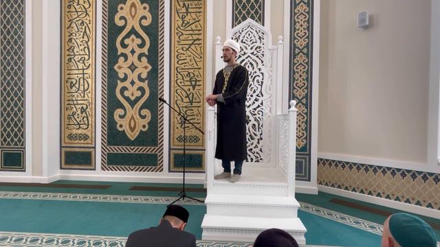 Динар хәзрәт Зиятдинов Казанның “Рауза” мәчетендә җомга вәгазе укыды смотреть онлайн