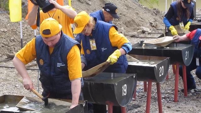 Состязание "Старательский фарт-2015" в Магадане смотреть онлайн