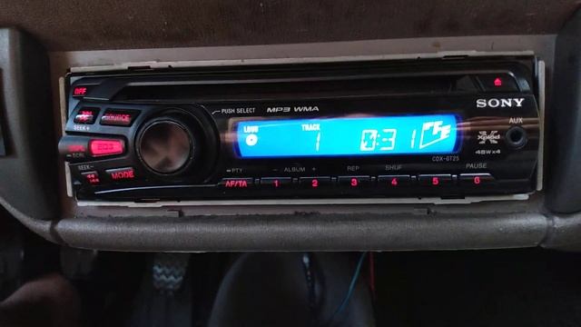 SONY XPLOD CDX-GT25 CD/MP3/AUX Radio Samochodowe / #sony Car Radio