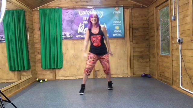 Zumba®/Zumba Gold® Look But Don’t Touch - Dame Shirley Bassey смотреть онлайн