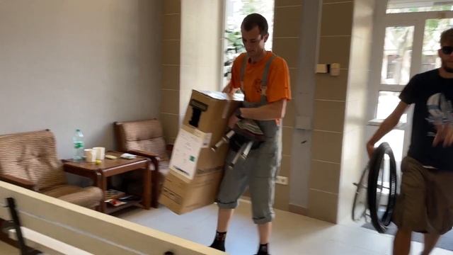 Колесо Конфуція: нова майстерня для ремонту колясок та перший місяць проєкту смотреть онлайн