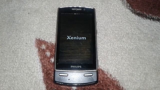 Philips Xenium X806 ВКЛ/ВЫКЛ смотреть онлайн