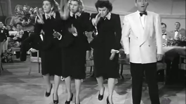 Bing Sings "You Don't Have to Know the Language" смотреть онлайн
