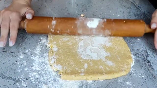 Приготовим необычный вишневый пирог с секретом. Лучший рецепт, самый любимый десерт с вишней смотреть онлайн