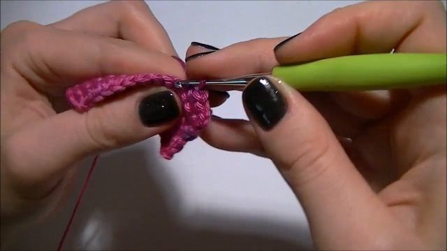 как ввязать бусинки или другие украшения крючком ? / how to rope decoration смотреть онлайн