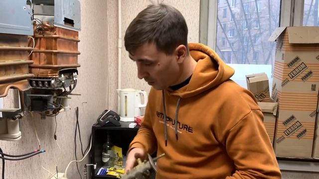 Ремонт китайских газовых колонок Электролюкс и Верт. смотреть онлайн