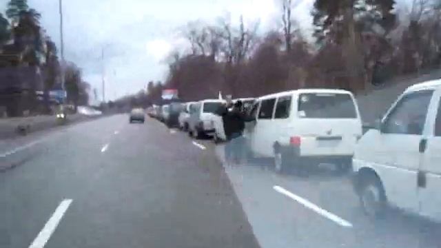 VWbus-club.flv смотреть онлайн