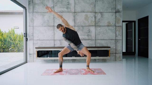 Quick Morning Movement Routine For Busy People | Breathe and Flow Yoga смотреть онлайн