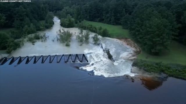 Drone Vangt Per Ongeluk Iets Op En Schokt De Wereld! смотреть онлайн