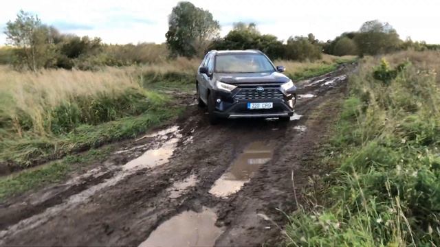 toyota rav4 2020 hybrid 2,5 4/4 off road смотреть онлайн