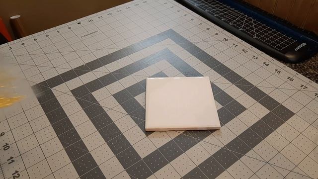 Heat Transfer Vinyl on Tiles!?!? It’s easy! смотреть онлайн