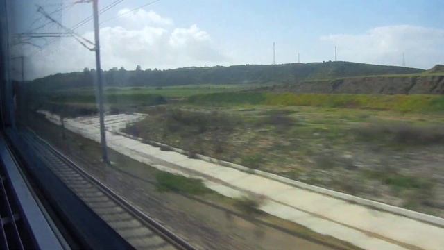 TGV tanger kenitra 320km/h vue sur le viaduc de 3500m traversant la plaine d'assila смотреть онлайн