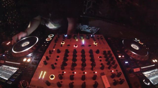 The Chosen Two @ Fish n Slips | Golden Gate Club Berlin | 25.11.2017 смотреть онлайн