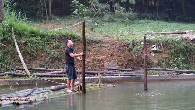 Make a pumpkin rig on the pond on a rainy heavy day, Revealing Duong private life. Primitive Skills смотреть онлайн