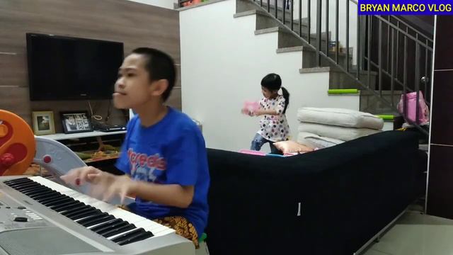 TETRIS SONG.(kalinka) crazy finger "22". смотреть онлайн