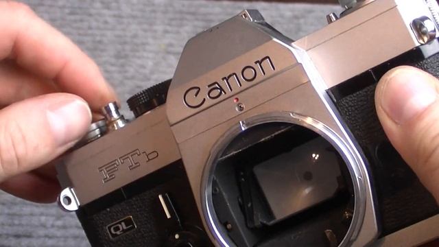 Canon FTb даже немного неисправный - это аппарат смотреть онлайн