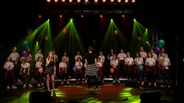 Hania Lasota & KChD - "Zgubiona miłość" [KONCERT LIVE 1/23] смотреть онлайн