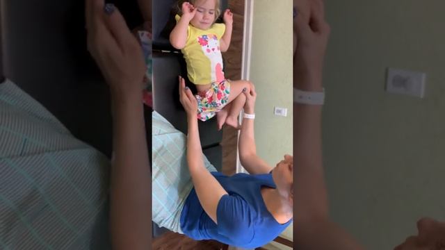 How to change a diaper смотреть онлайн