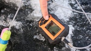 Первый лед с эхолотом Практик 7. Настройка. Ловля плотвы на чертик вприглядку.