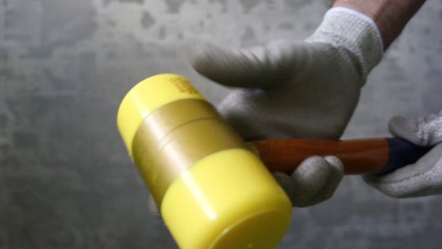 Молоток с пластиковыми бойками POLYFLEX 3625Y смотреть онлайн