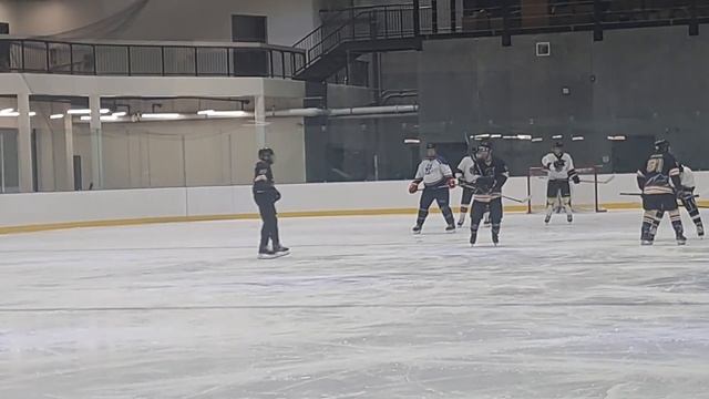 Six Packs VS Rat Bastard Pigeons смотреть онлайн
