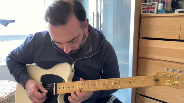 Squier Classic Vibe Telecaster in Dm backing track demo смотреть онлайн