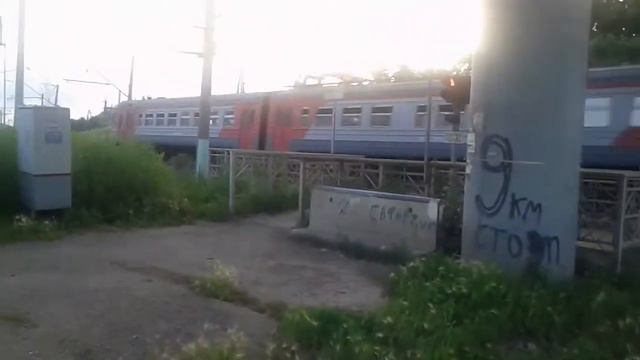 Электропоезд ЭР9МК-577 с сообщением Тихоокеанская-Владивосток смотреть онлайн