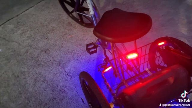 24in Sun Traditional Trike with New Rims! смотреть онлайн