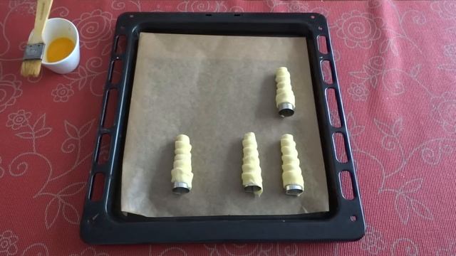 Rurki z kremem budyniowym ? смотреть онлайн