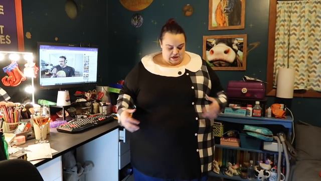 2021 Vlogmas Day 22: A Holiday Lunawe Haul - Plus Size Clothing Haul and Try On0 смотреть онлайн