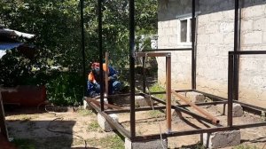 БЕСЕДКА ИЗ ПРОФИЛЬНОЙ ТРУБЫ. День 3-й/ Делаю кухонную зону