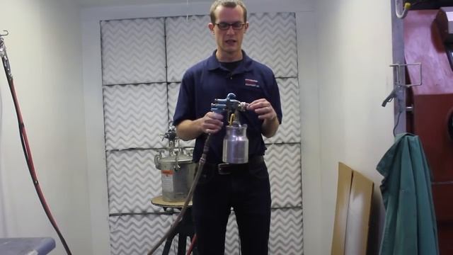 Spray Guns - Gravity vs Siphon vs Pressure Spray Guns смотреть онлайн