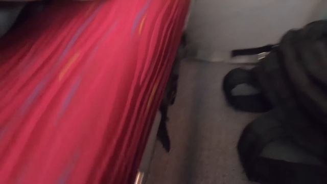 QATAR AIRWAYS BOEING 787-8 (ECONOMY) | Warsaw - Doha смотреть онлайн