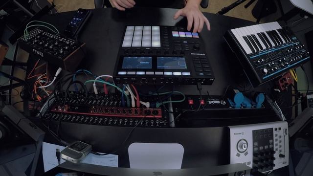Progressive House / Trance Performance with Maschine MK3 смотреть онлайн