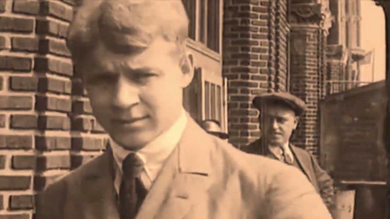 Есенин. Кавер "Заметался пожар голубой". Стихи: С Есенин. Музыка и вокал: П. Масленников смотреть онлайн