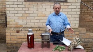 ПАСЕКА.ПЧЕЛОВОДСТВО. Приготовление раствора чистотела для обработки пчёл и ульев.