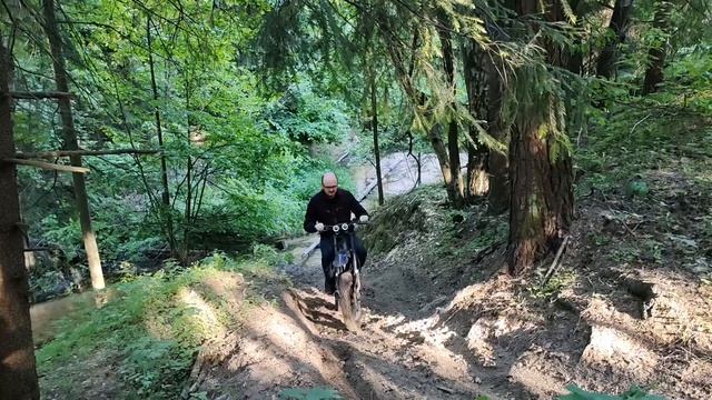 Заезд 3квт электровелосипеда в 50% горку (30 градусов). смотреть онлайн