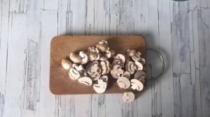 КАК ПРИГОТОВИТЬ САЛАТ БРУКЛИН С  КУРИЦЕЙ, ОГУРЦАМИ И БРОККОЛИ? Праздничный салат с грибами и сыром