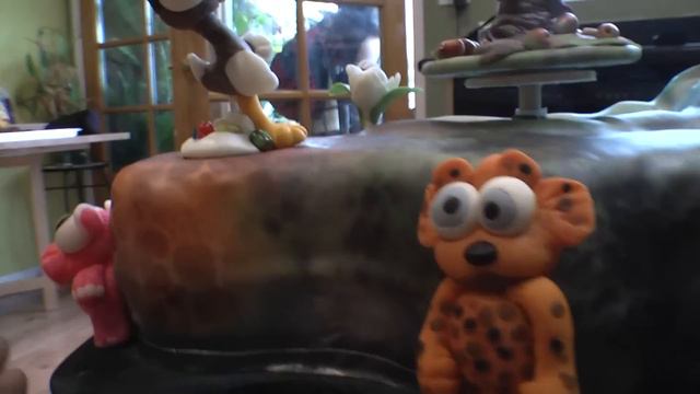 Aarna's Third Birthday Animal Adventure cake смотреть онлайн