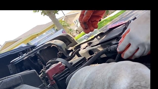 2008 Scion XB - Coolant Reservoir Y-Fitting Modification смотреть онлайн