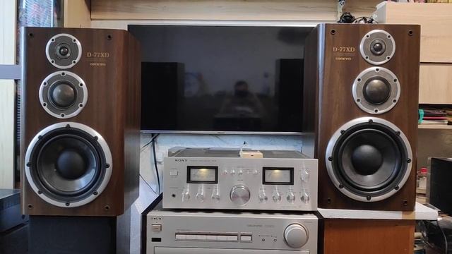 ONKYO D-77XD vs MONITOR 2000 /2000X смотреть онлайн