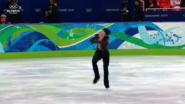 Johnny Weir is Figure Skating's Force of Nature | Fashion Behind the Games смотреть онлайн