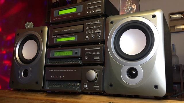 DENON UPA-100 Components System , Amplifier, Tuner, CD player ,Tape Deck , Boxen DENON SC-F102 смотреть онлайн