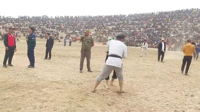 ГУШТИНИ КАЛОН 2023 ДАР НОХИЯИ ДУСТЙ ДЕХАИ ГАРАУТИ ПАХЛАВОНХОИ УЗБЕКИСТОН ВА ПАХЛАВОНХОИ ТОЧ,ИКИСТО смотреть онлайн