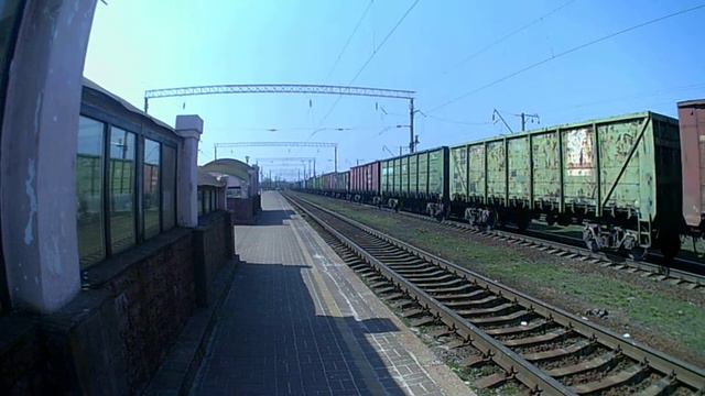 ВЛ80Т-2033 с грузовым поездом смотреть онлайн