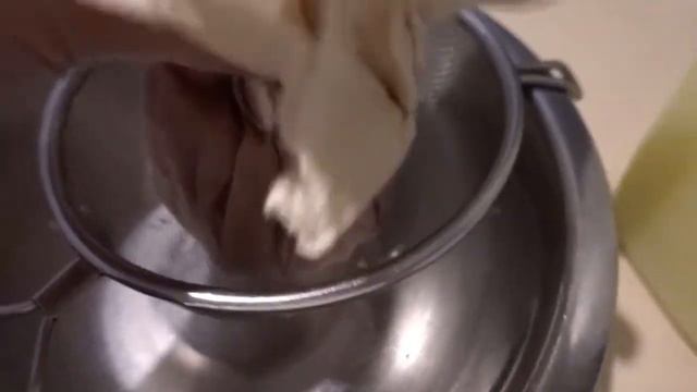 Don't throw spoiled milk! Make Paneer Cheese instead. смотреть онлайн